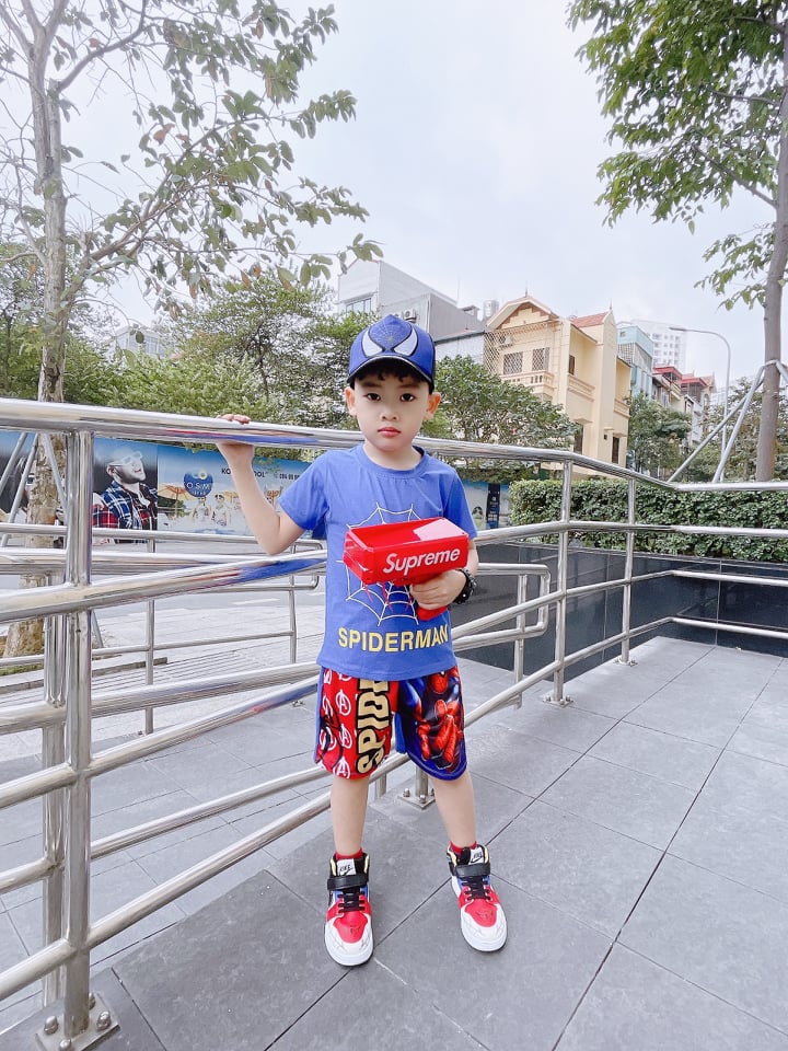 Bộ nhện 3 chi tiết cho bé trai 10-35kg(áo, quần, mũ lưỡi chai)