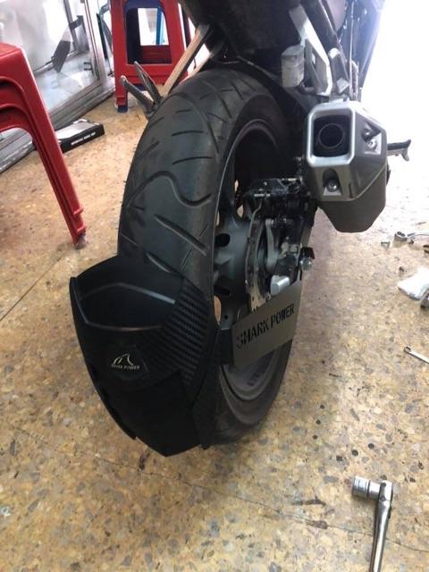 Dè chắn bùn siêu chắc CBR150 / GSX150 / R15