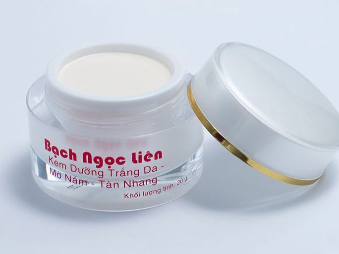 Kem dưỡng trắng da mờ nám Bạch Ngọc Liên (20g)