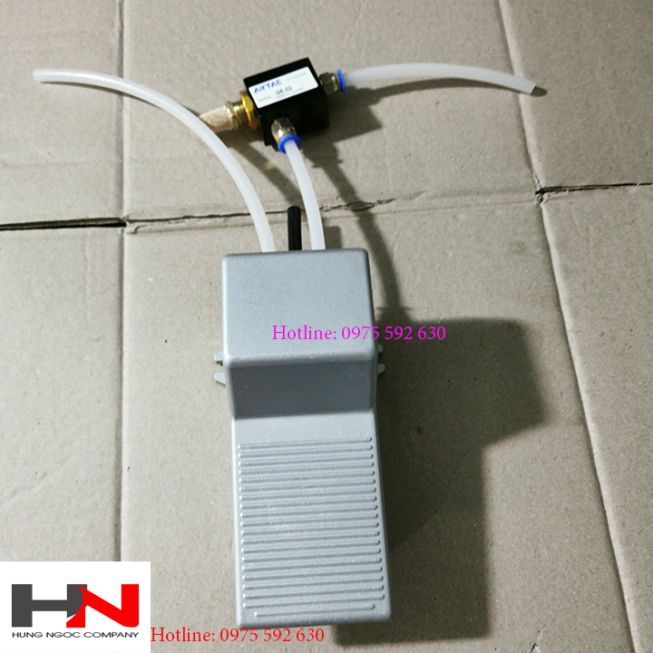 Bộ van bàn đạp có xả nhanh khí nén