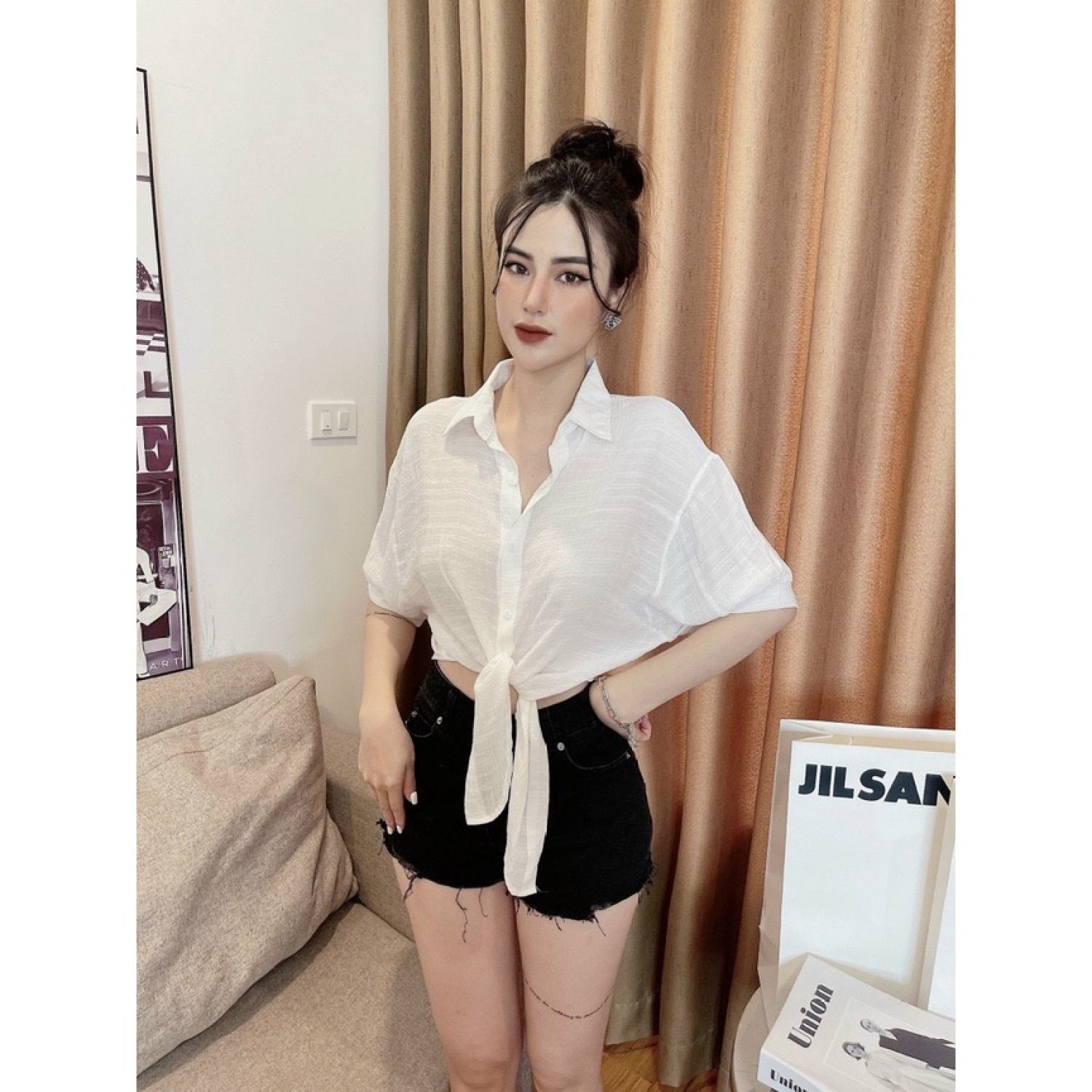 Áo sơ mi buộc vạt tay lỡ trơn cá tính