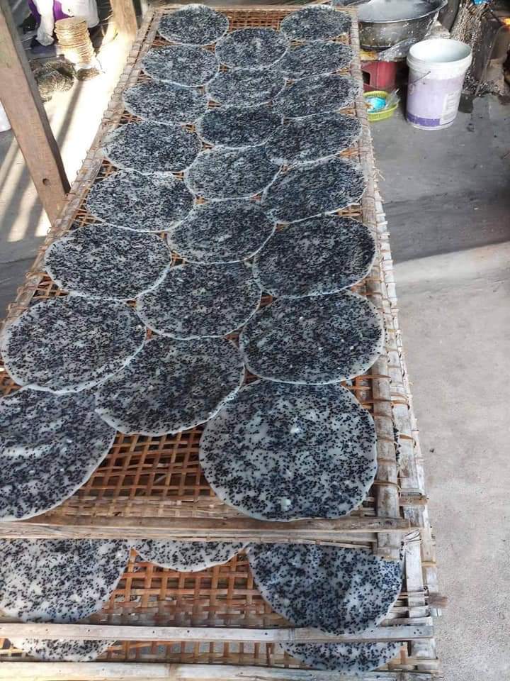 Bánh Đa Vừng Đen Đô Lương Nghệ An (45.000k/10c)