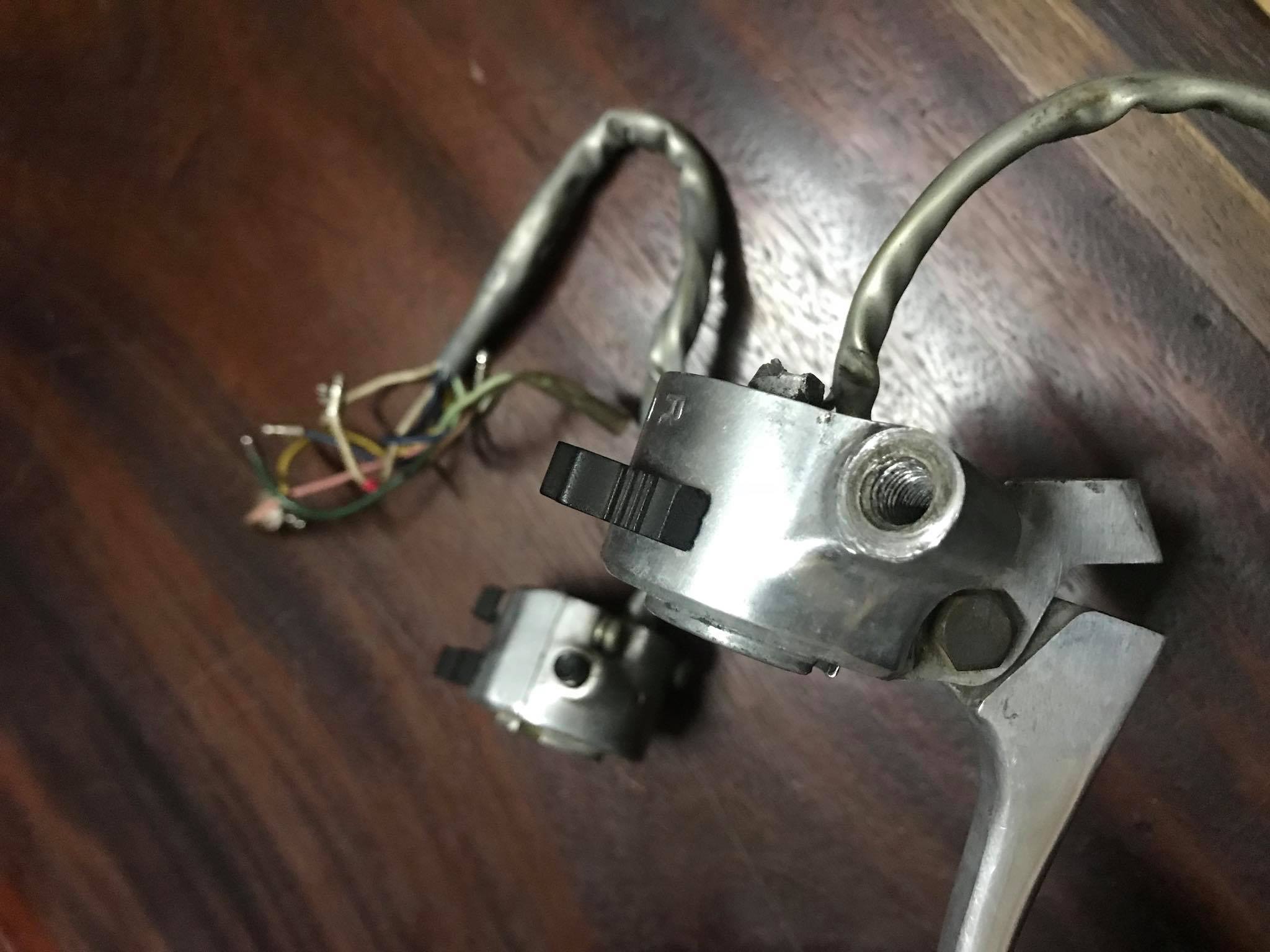 Cùm công tắc honda cub 78, 79, 80 (hàng tháo xe)