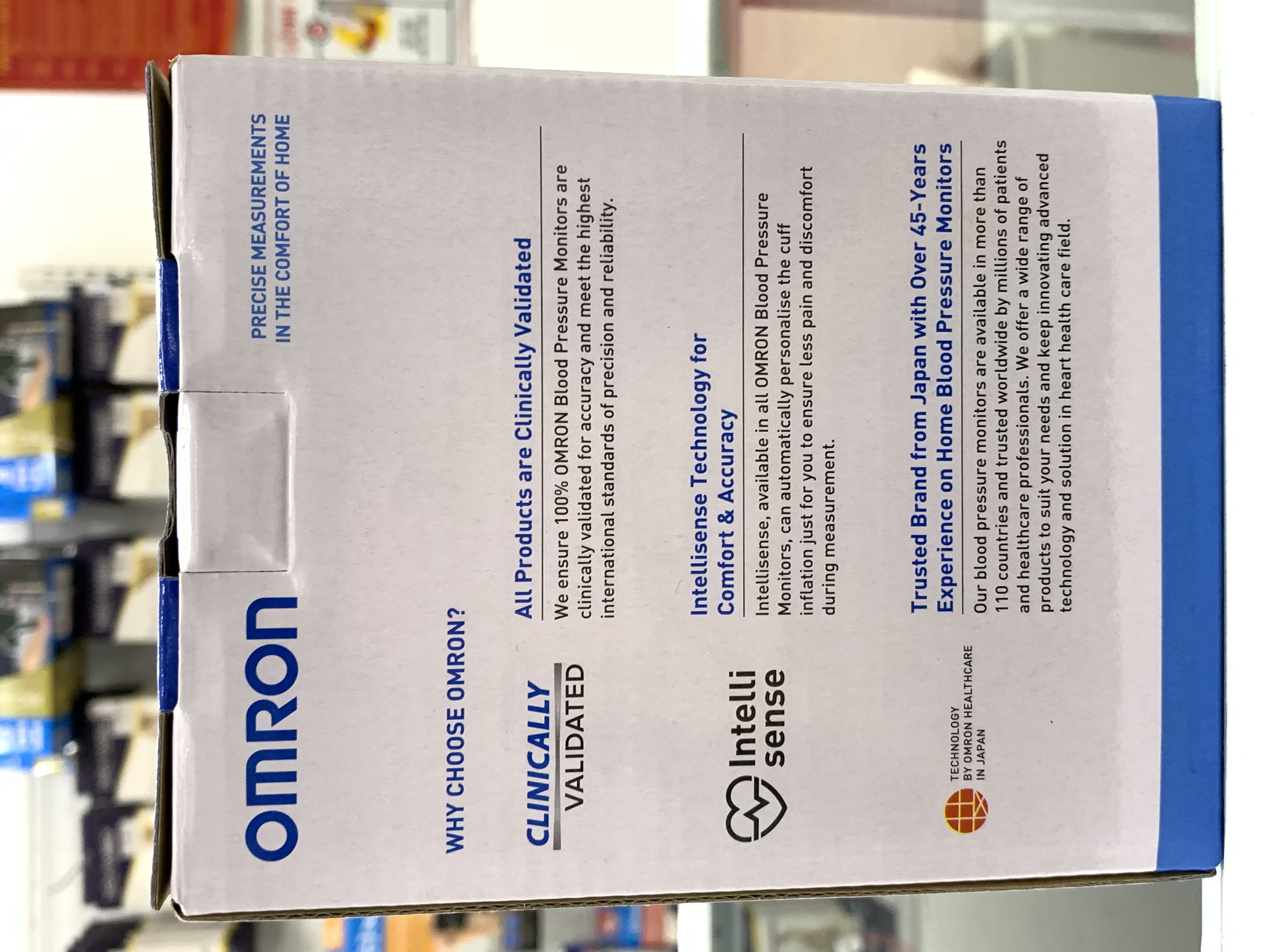 Máy đo huyết áp Omron HEM-8712-OMRON