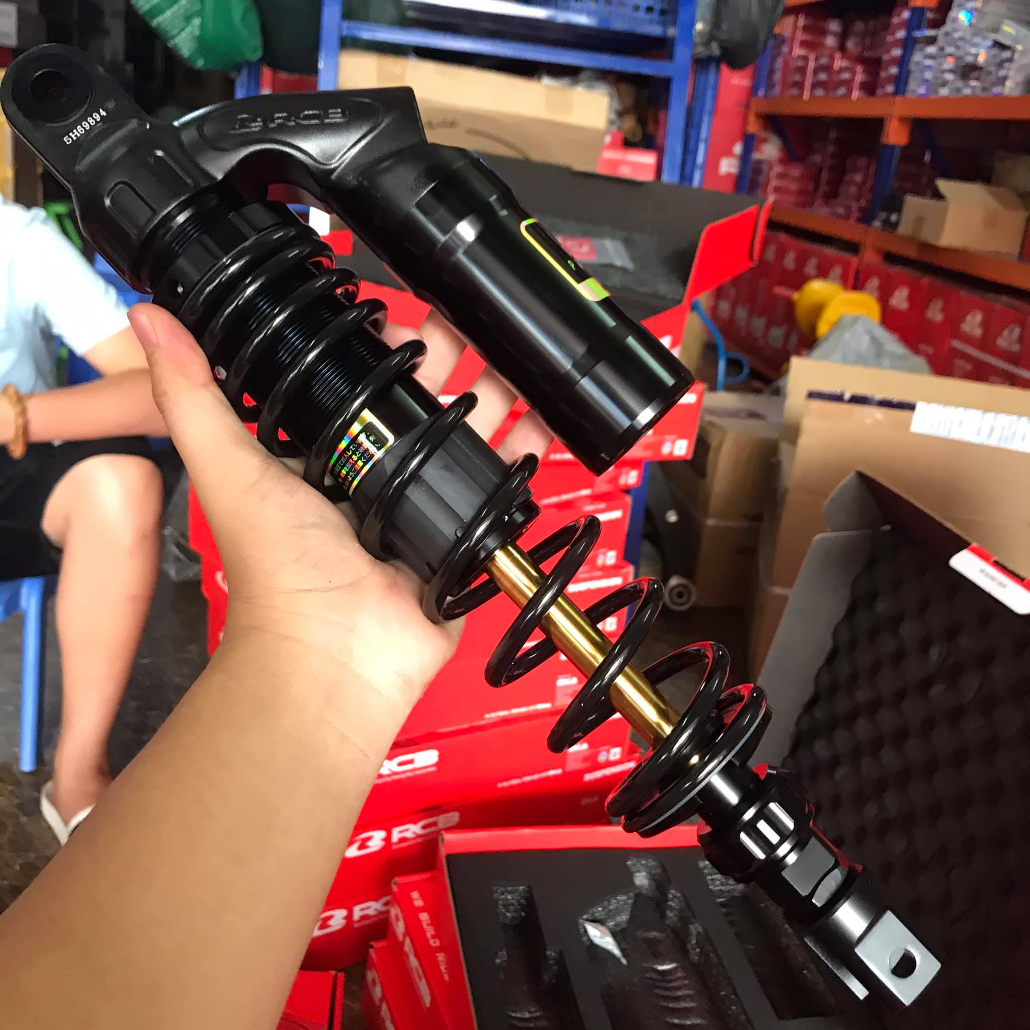 Phuộc sau SH150i RCB VS Limited