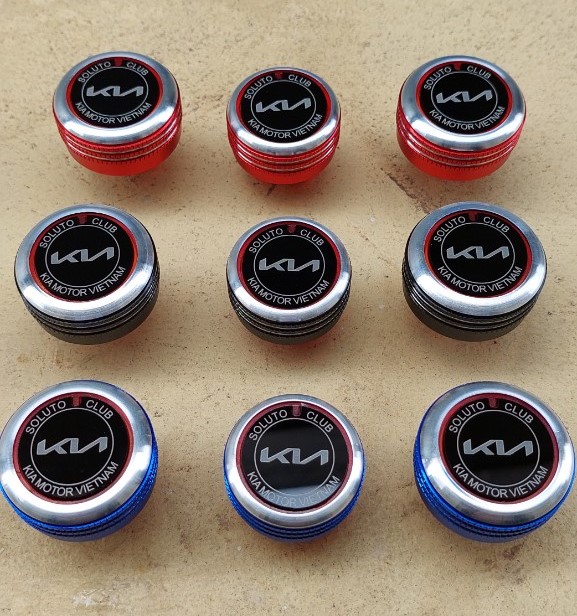 Núm điều hòa xe Kia Soluto-Hàng cao cấp