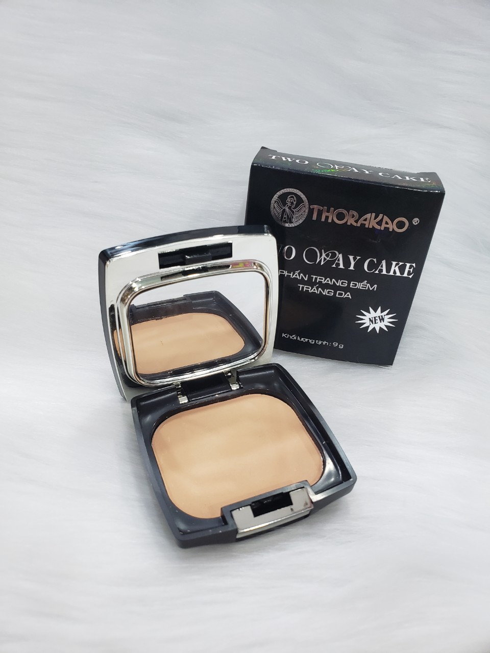 PHẤN TRANG ĐIỂM THORAKAO TRẮNG DA TWO WAY CAKE 9G - SỐ 2