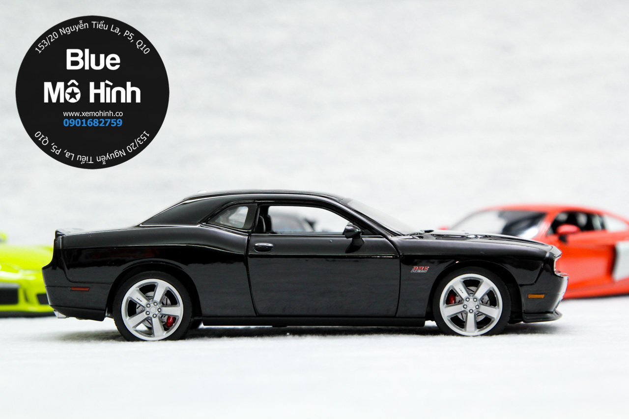 Blue mô hình | Xe mô hình Dodge Challenger SRT 1:24