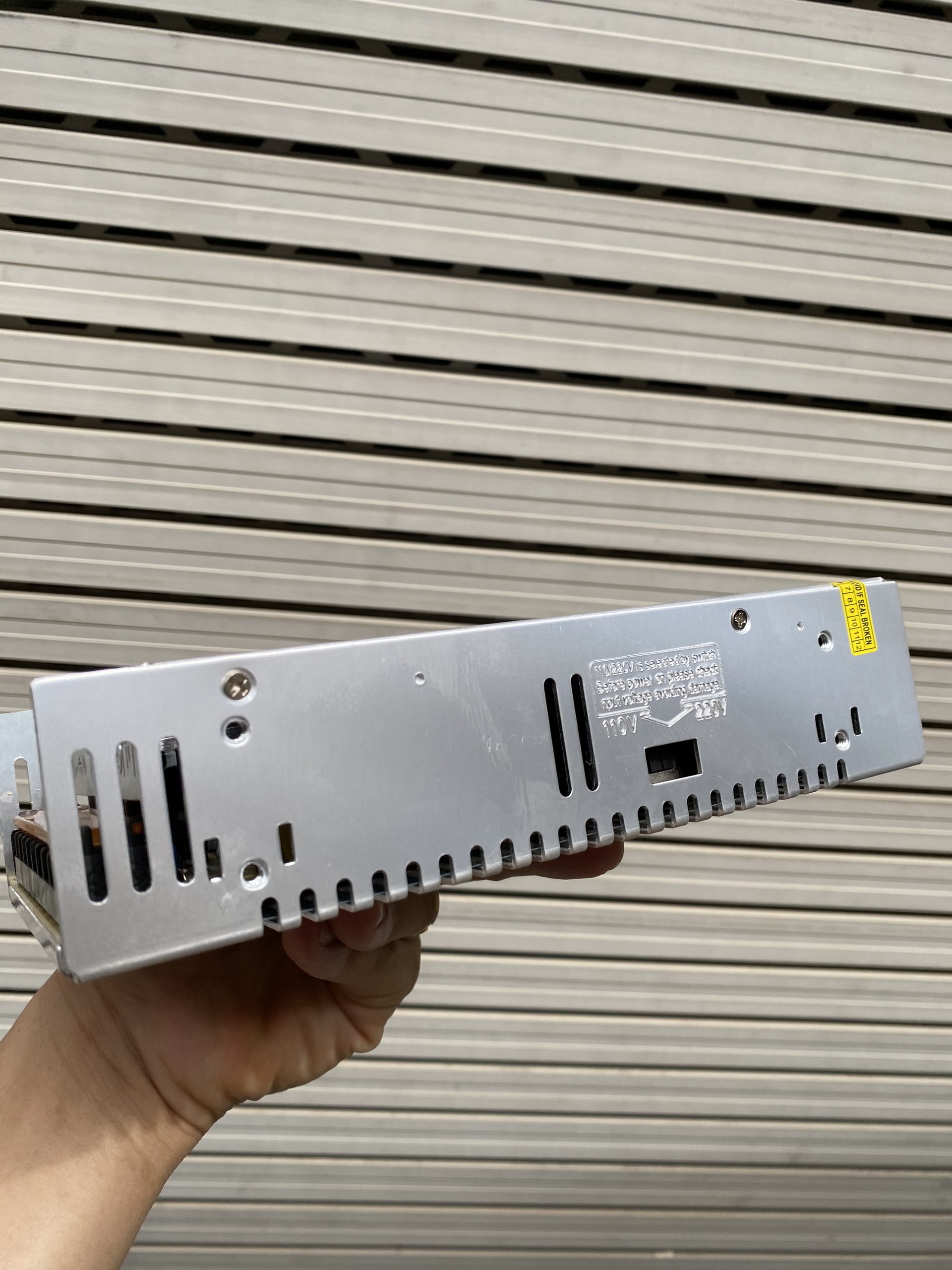 Adapter nguồn 48V 10A dùng cho Switch PoE