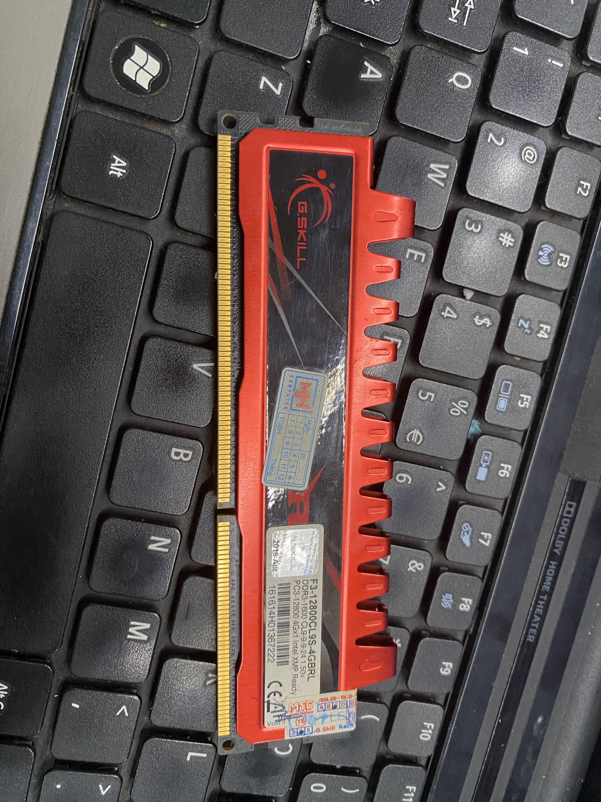 Ram pc ddr3 gskill 4g tản nhiệt busss 1600