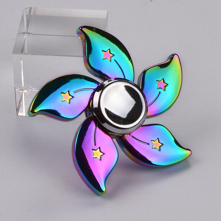 Con Quay Spinner 5 cánh đa sắc Huyết Hoa