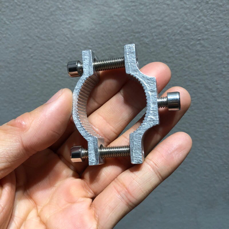 Pat Ghi Đông Gắn Xe Máy Từ Độ Mở 20-30mm [ 1 Chiếc ]