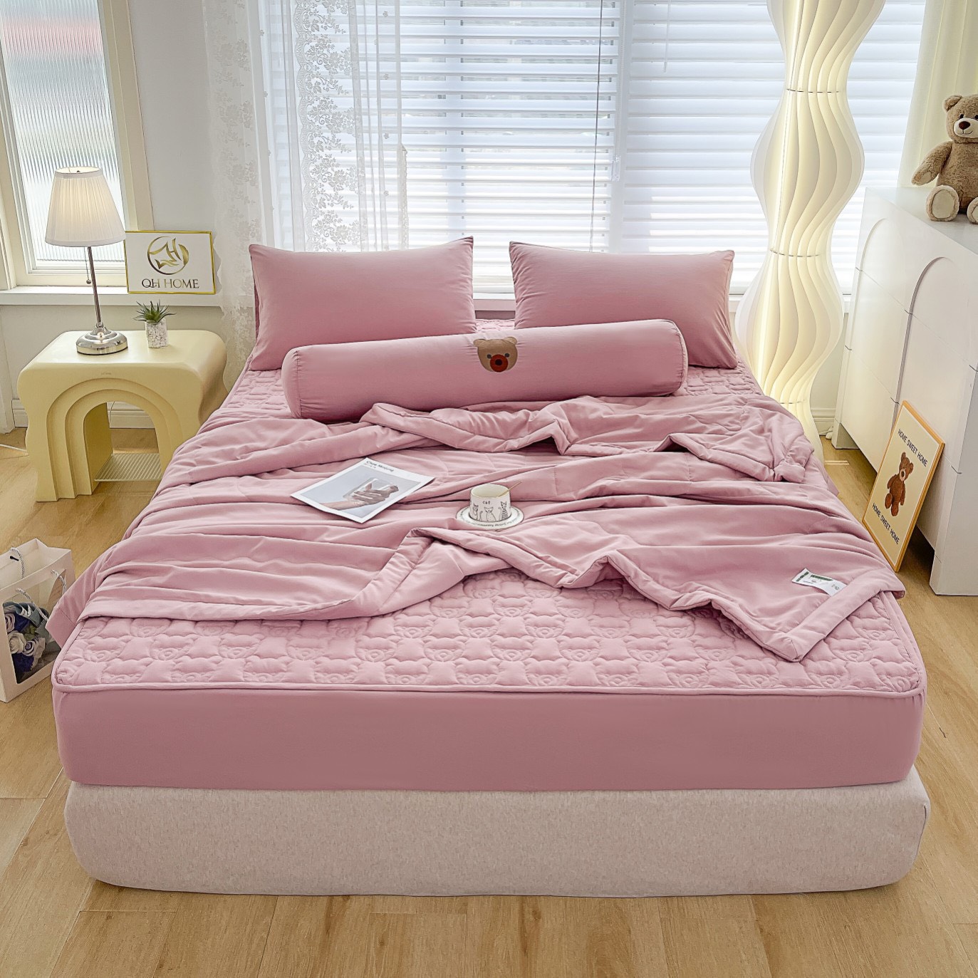 Set 5 món chăn chần hè ga gối cotton hoạt tính thêu gấu nhập khẩu loại 1