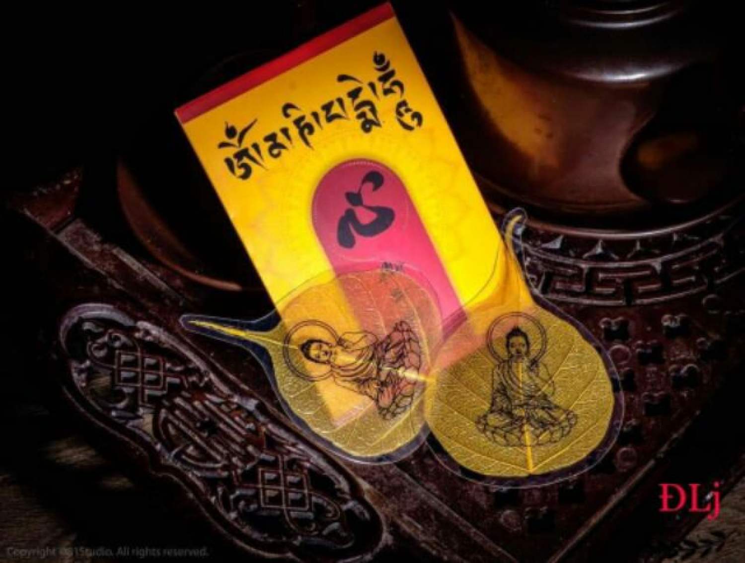 {TOPIC RẺ HƠN} Lá Bồ Đề In Phật Dát Vàng MAY MẮN Tâm An