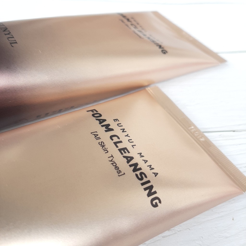 Sữa rửa mặt EUNYUL MAMA CLEANSING FOAM