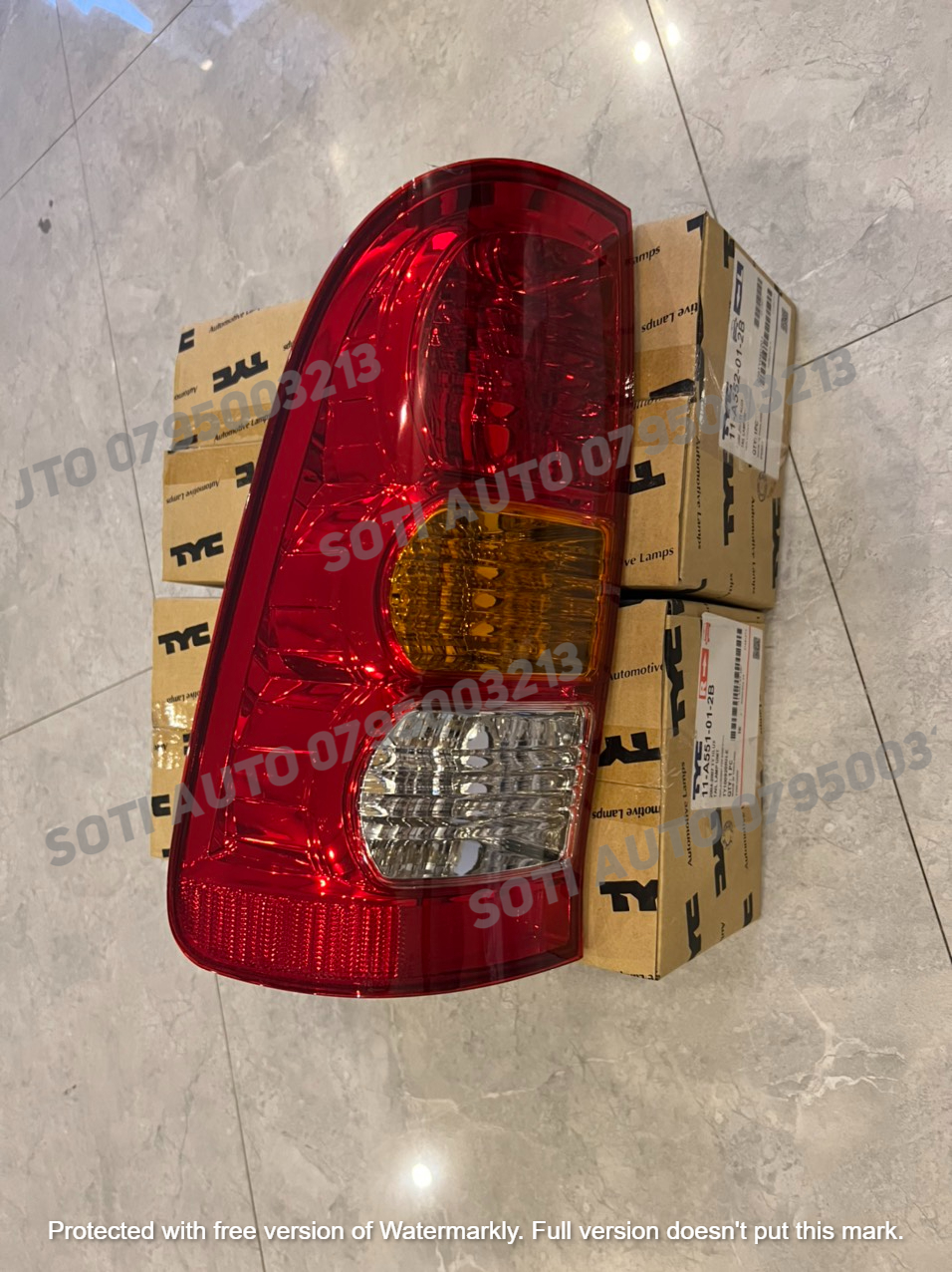 Đèn hậu Toyota Hilux(04-10)
