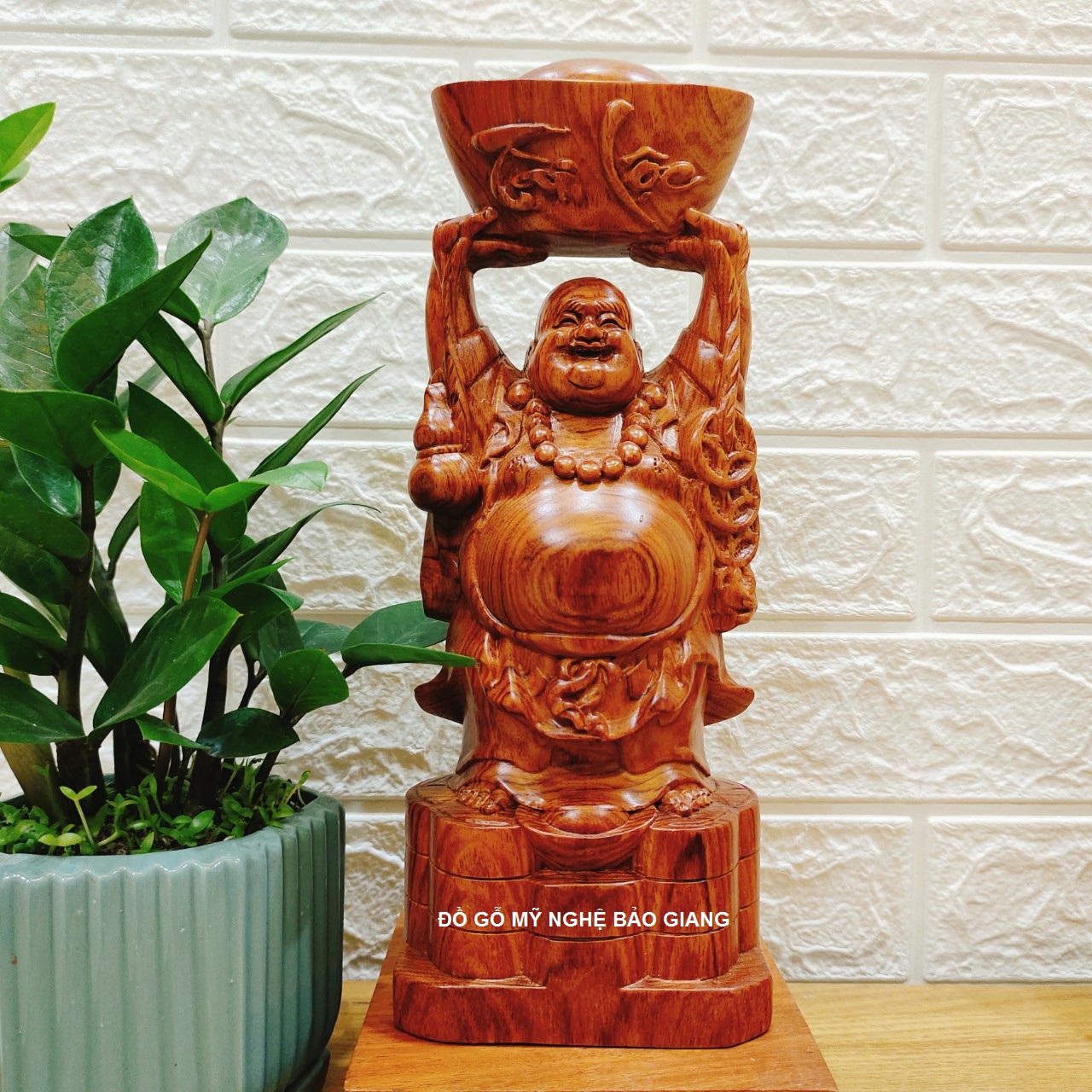 Tượng phật di lặc gỗ hương cao 30cm