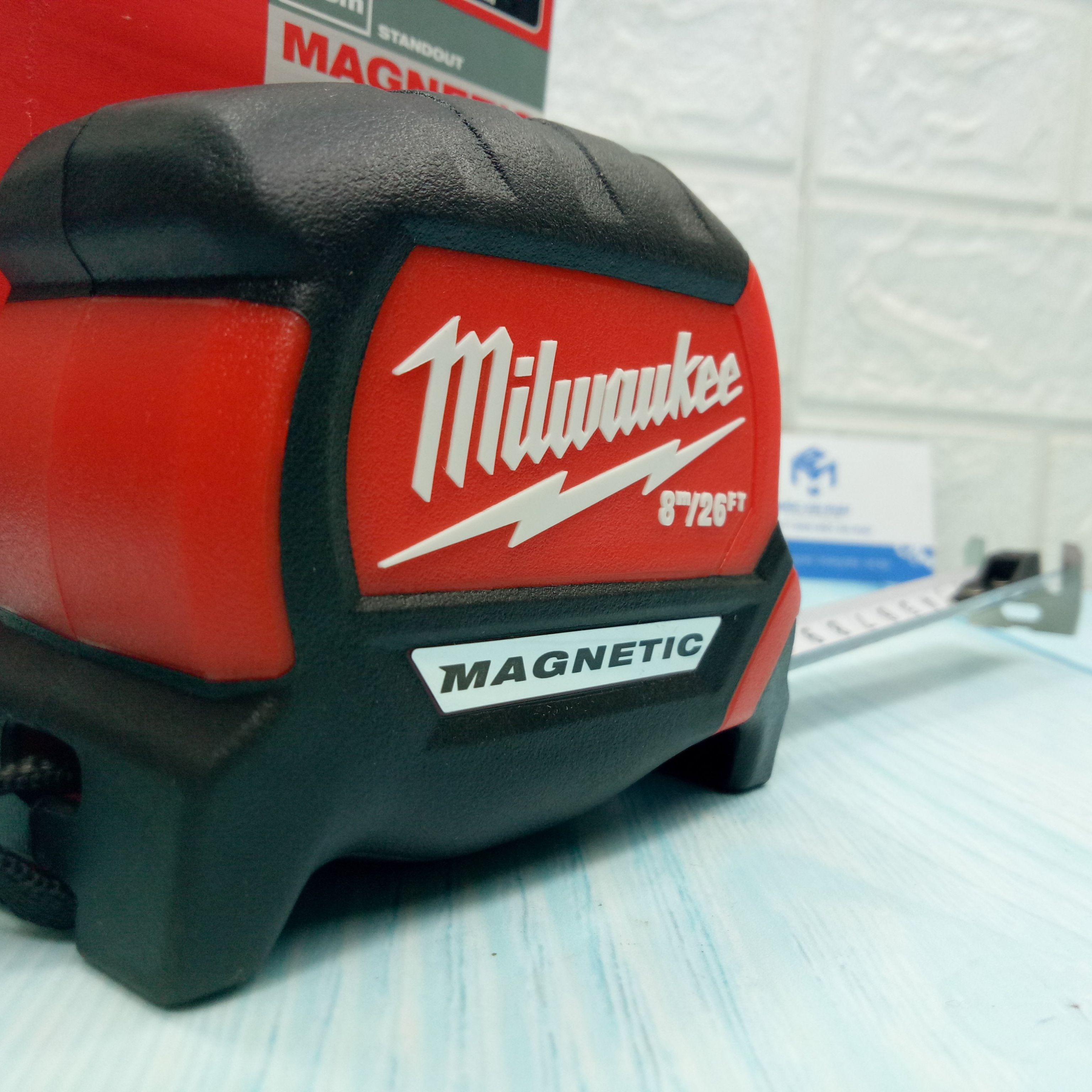 Thước cuộn Milwaukee có nam châm (Compact Magnetic)
