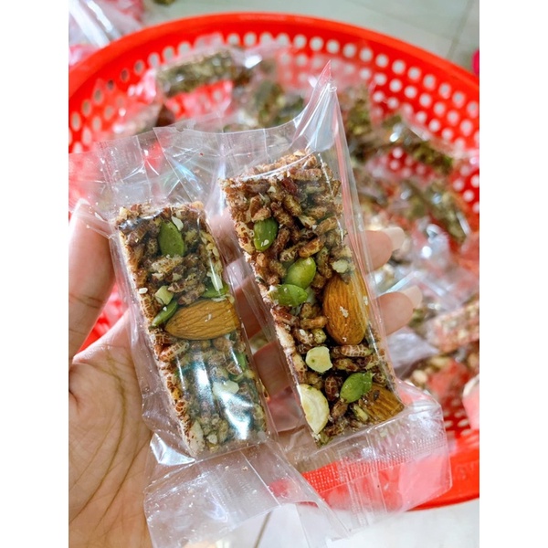 Thanh gạo lức chà bông & rong biển