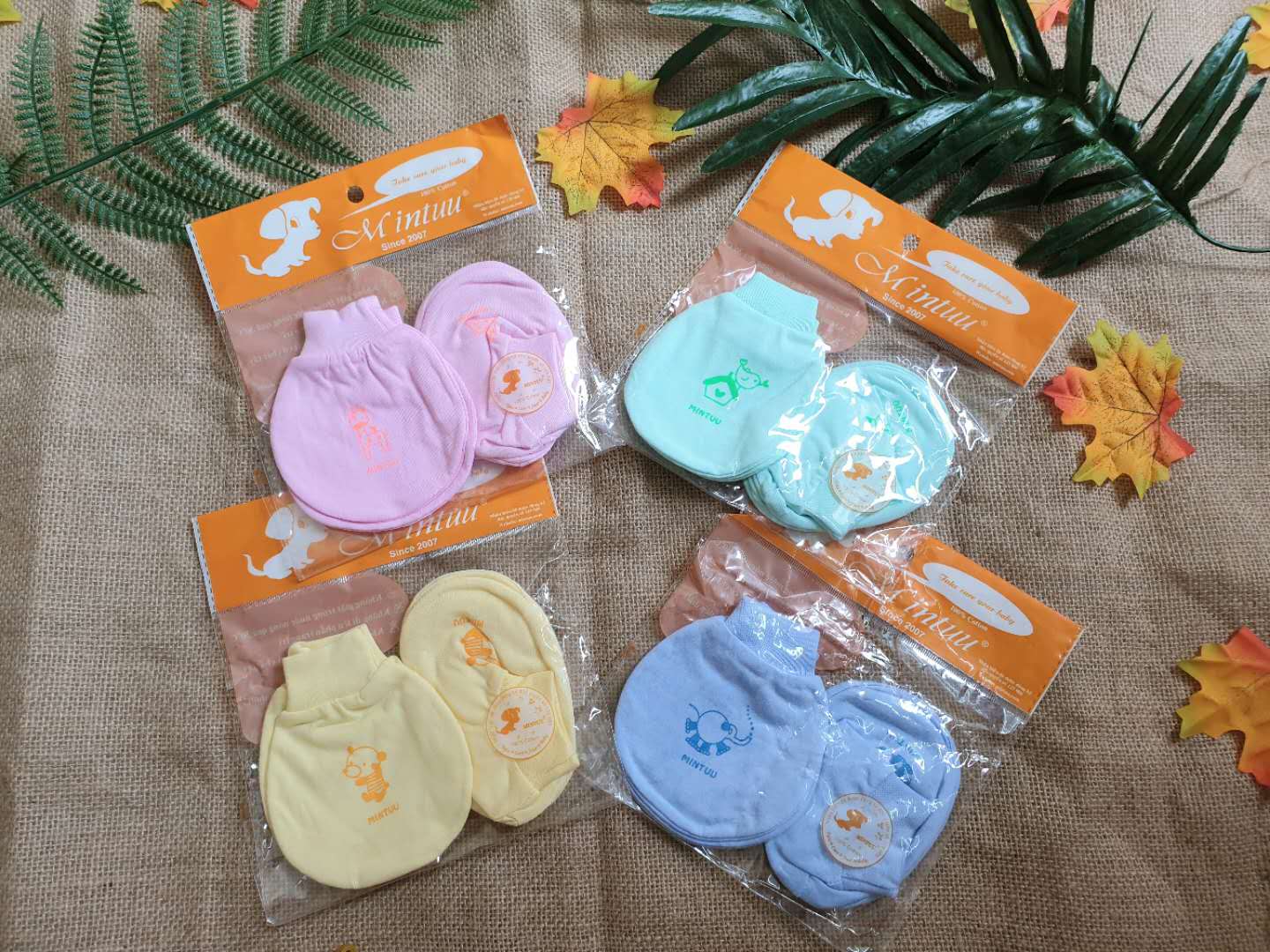combo 2 set bao tay bao chân bo màu Mintuu