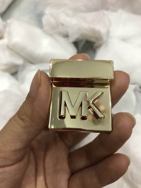Khóa MK đẩy