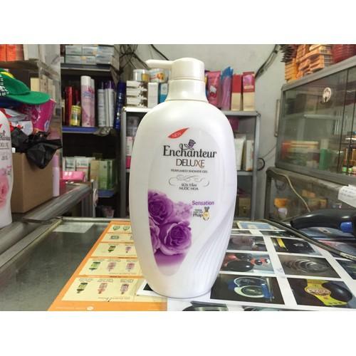 Sữa Tắm Nước Hoa Enchanteur 650g