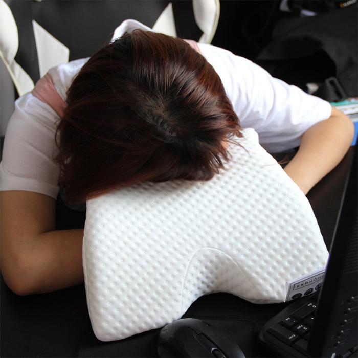 Gối ngủ luồn tay tình yêu Memory Foam mStar