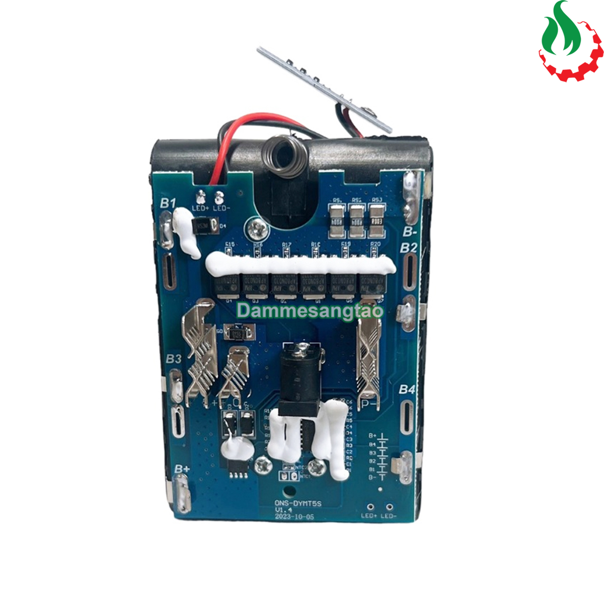 Pin Macan Plus 21V 6AH chân pin Makita (15 cell 18650)