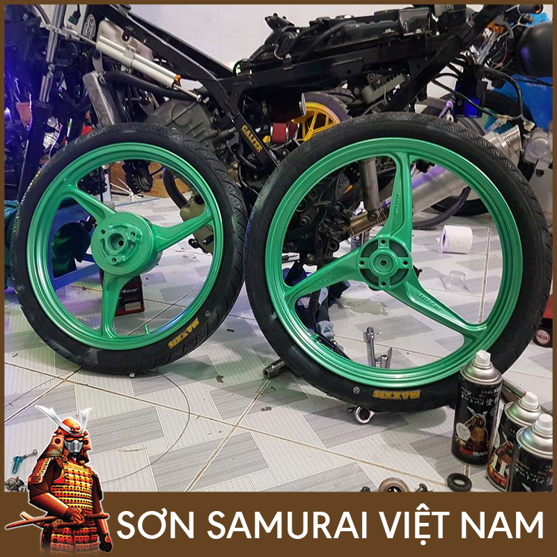 Chai sơn màu xanh Ngọc Bích 1380 sơn samurai