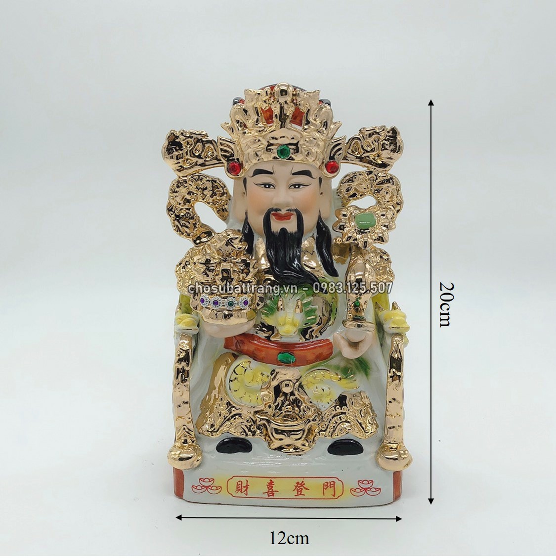Tượng ông phát quan thần linh (ông ở giữa 3 ông thờ thần tài thổ địa)