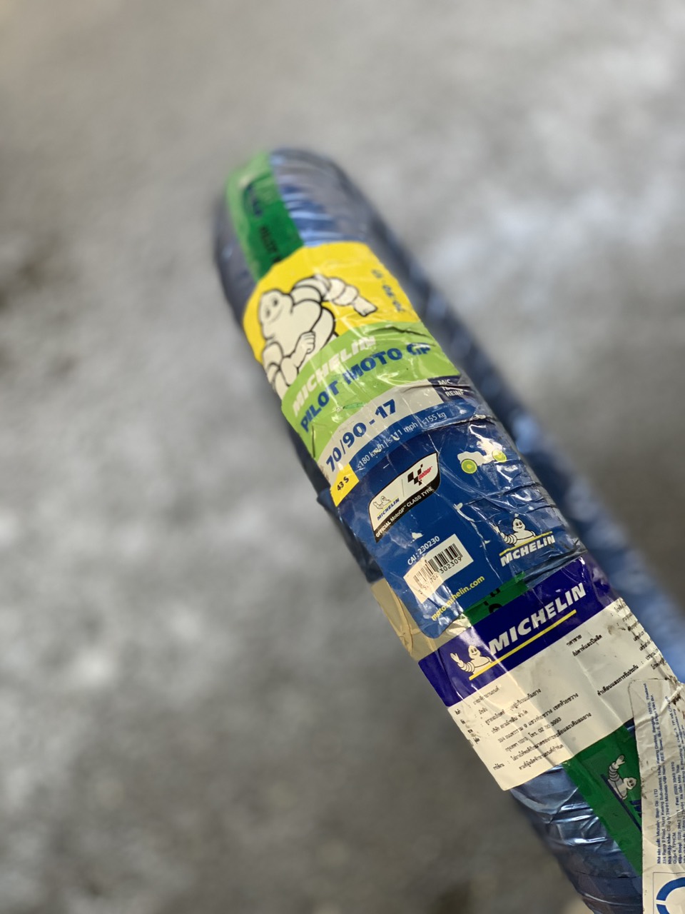 VỎ MICHELIN GAI MOTO GP SIZE 70/90-17