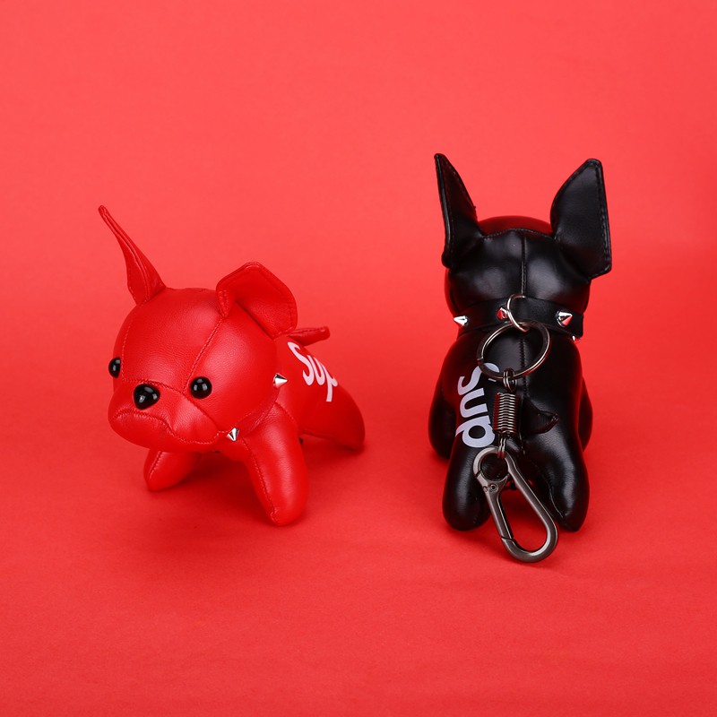 Móc khóa chó bulldog Supreme keychain