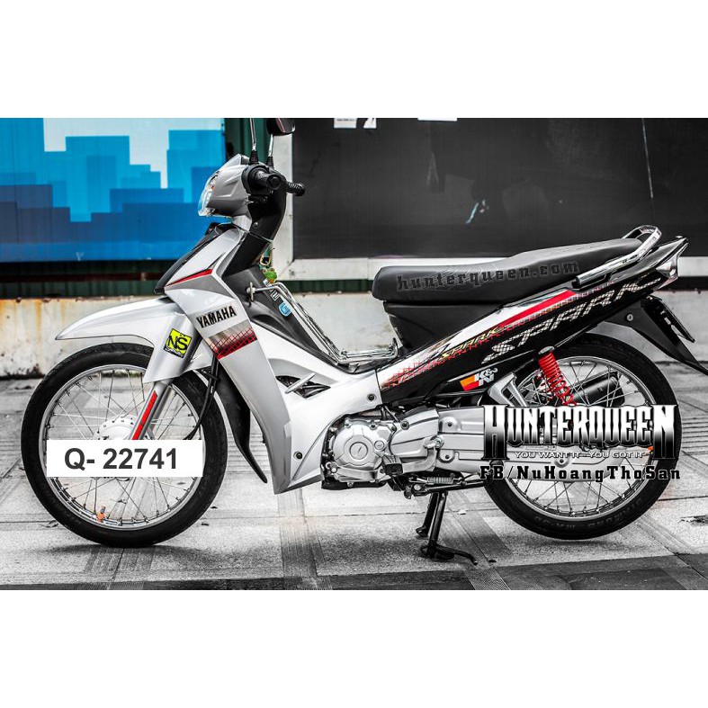 Tem Rời Xe Sirius Đen Bạc, Chế Tem Spark Lưới - Thiết Kế Theo Yêu Cầu, Chỉnh Sửa Theo Ý. Sắc Nét, Bền Màu