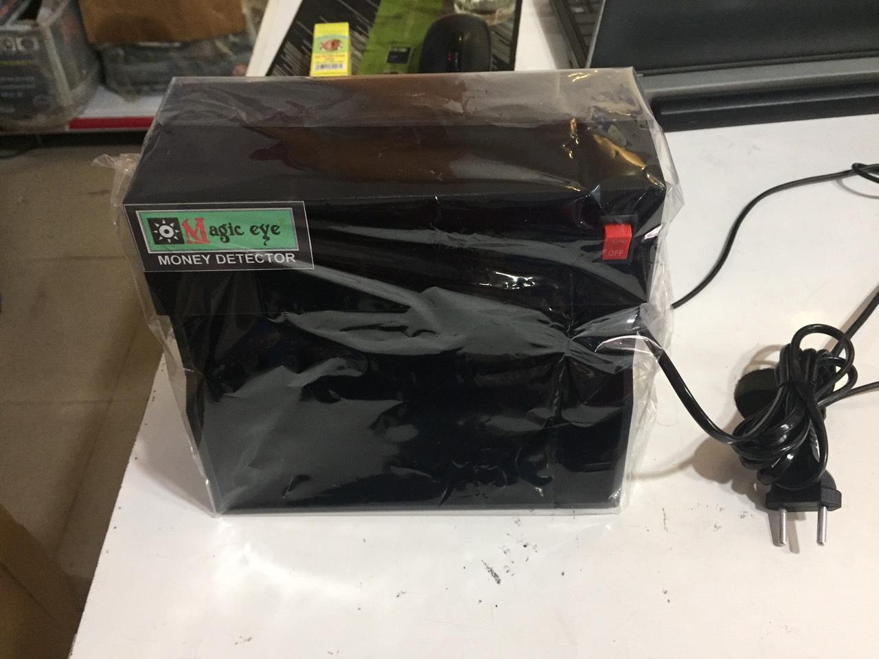 Máy soi tiền giả UV-402 (Magic eye 01)