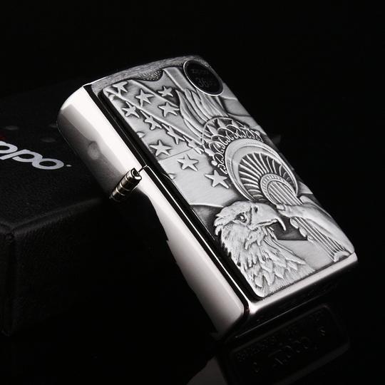 Zippo 20895 - Zippo Something Patriotic Emblem Brushed Chrome
