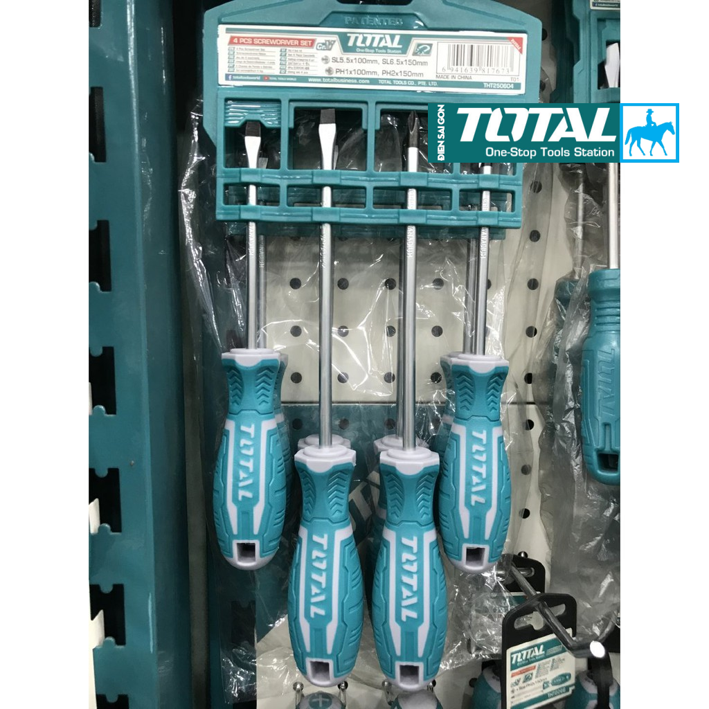 Bộ 4 cây tua vít dẹp và bake Total THT250604