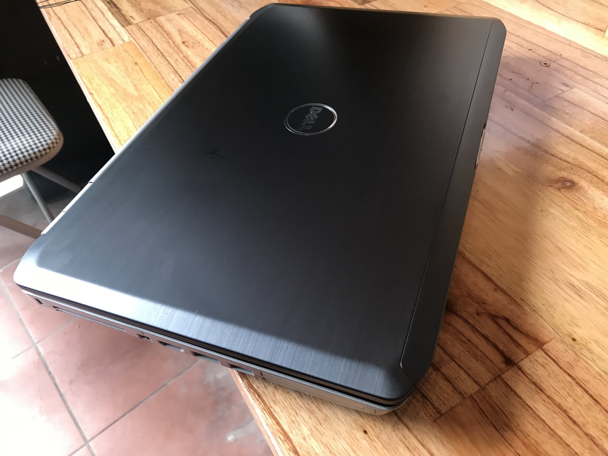 [Trả góp 0%]Dell Latitude E5520 Core i5 2520M Ram 4G HDD 500G 15.6inch