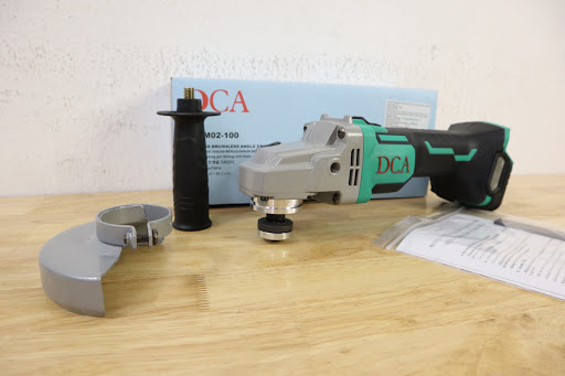 Máy Mài Góc Dùng Pin 18V DCA ADSM02-100Z