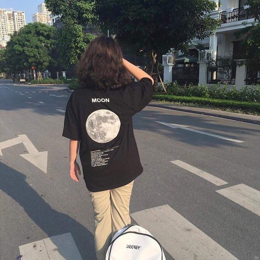 Áo thun nam nữ form rộng Hàn quốc in hình Mặt Trăng Huyền Bí dễ thương vải dày mịn đường may tỉ mỉ không phai màu không dính giặt