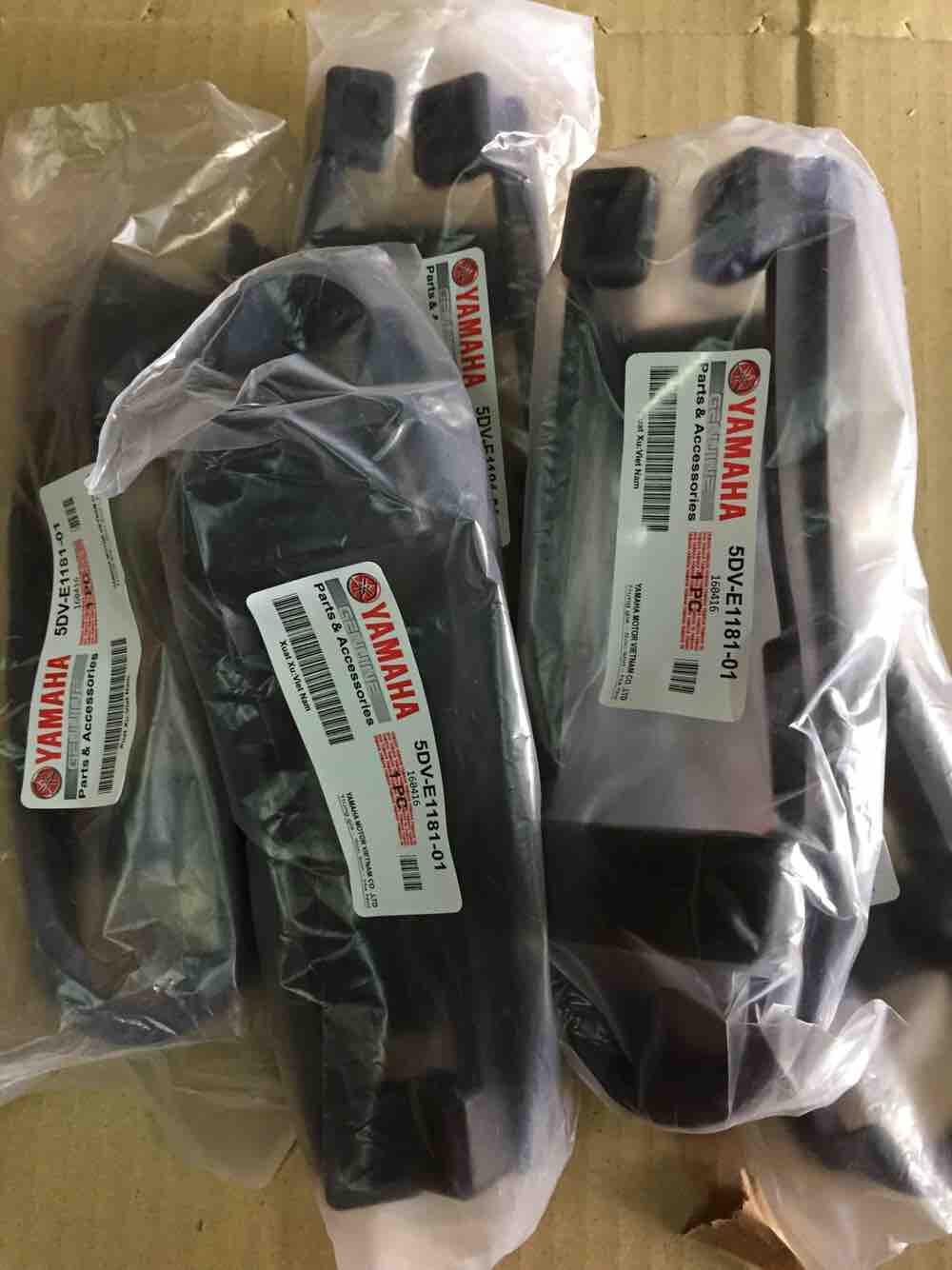 EXCITER 135 EXCITER RUBBER, CORRECT FOR EXCITER 2011 - 2014, THICK, DURABLE RUBBER