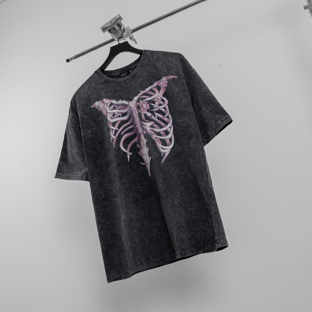 LUCKÁo thun tay lỡ The Bad God Bones tee