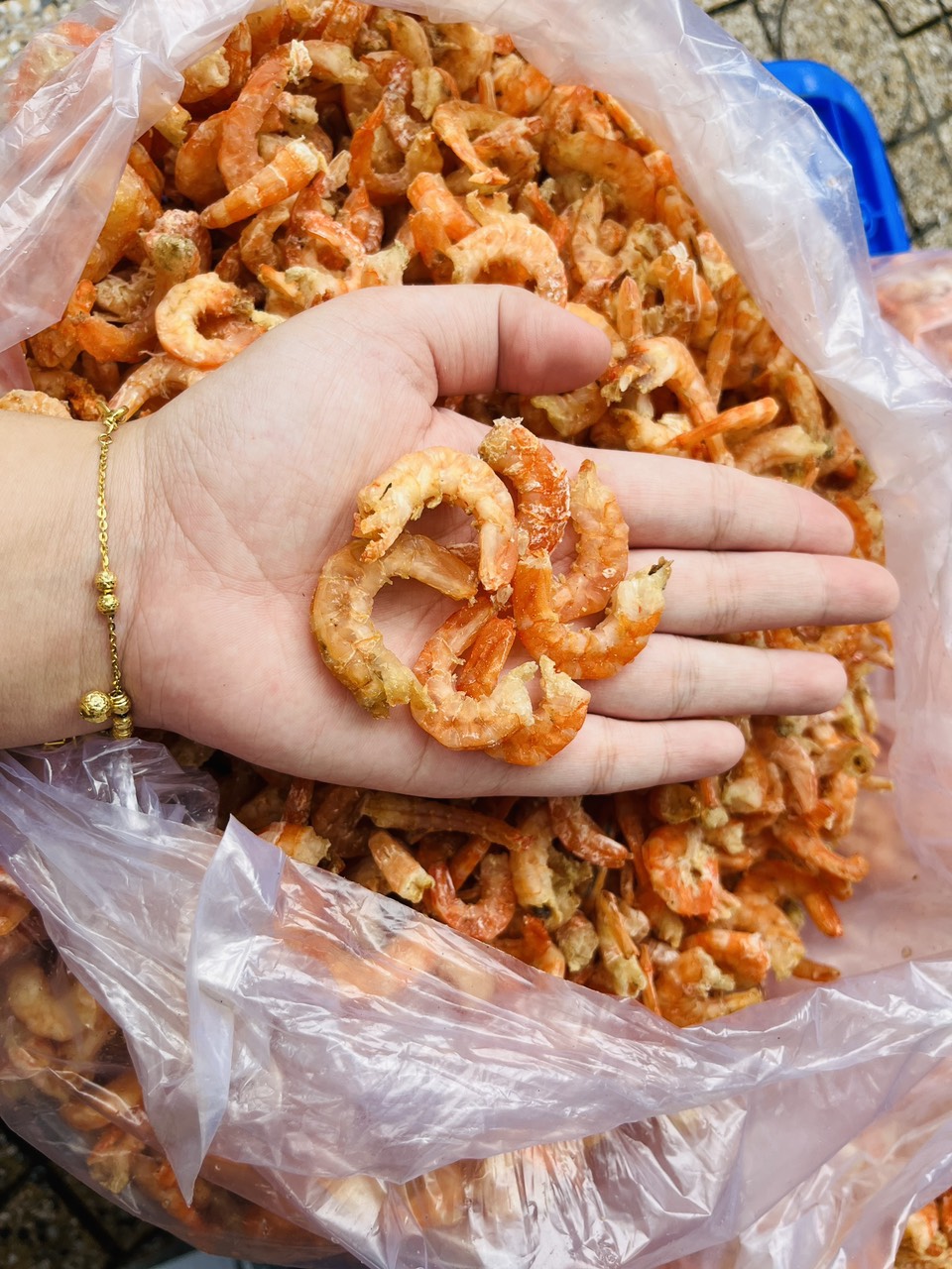 [GIAO NHANH 2H HCM] Giá Sỉ 1Kg Tôm thẻ khô size vừa