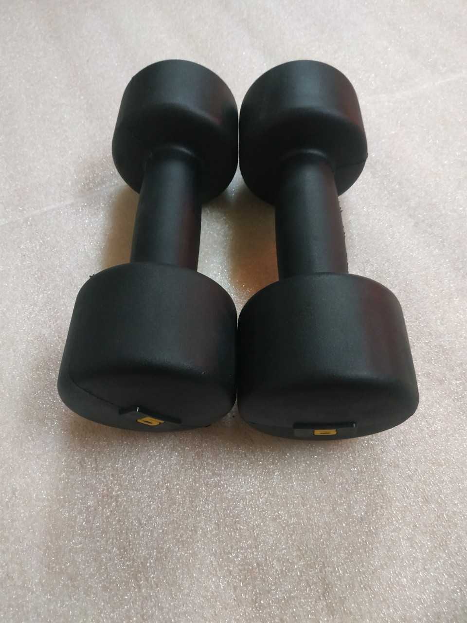 Tạ tay cao su màu đen 5kg (1 đôi)