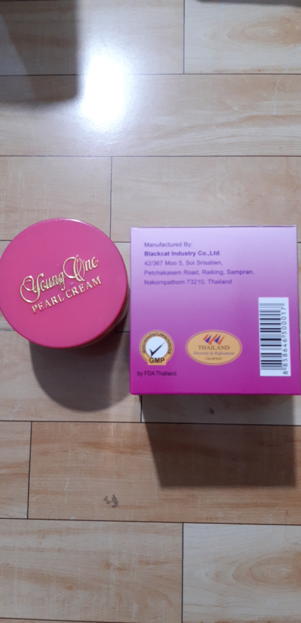 kem cô gái tóc xù đại thái hộp 100g