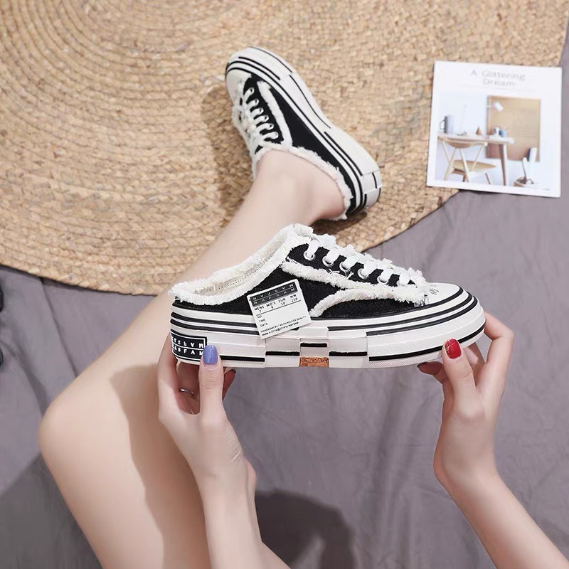 GIÀY SỤC RÁCH CHẤT SIÊU XỊN