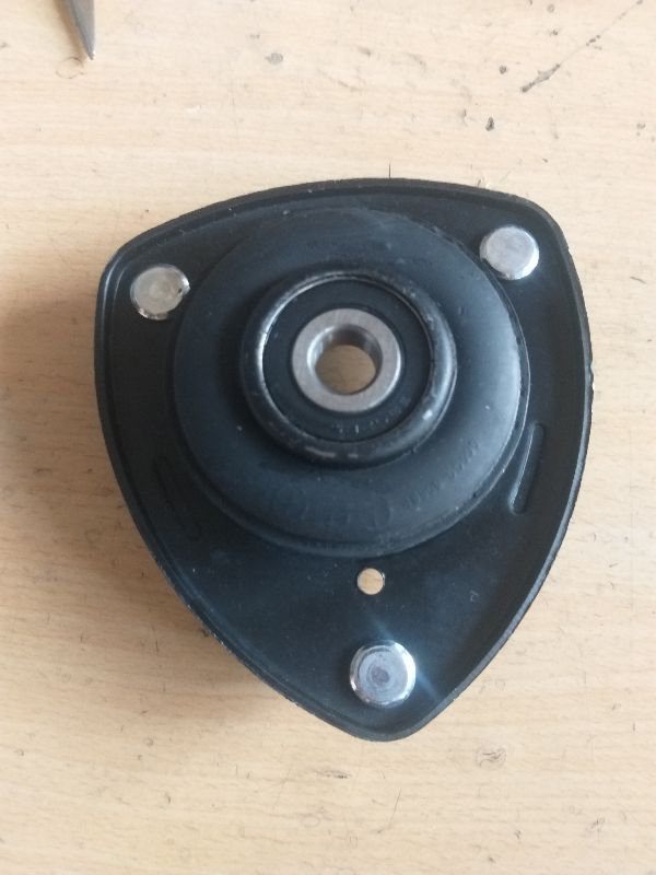 Bát bèo trước vios 2003-2007