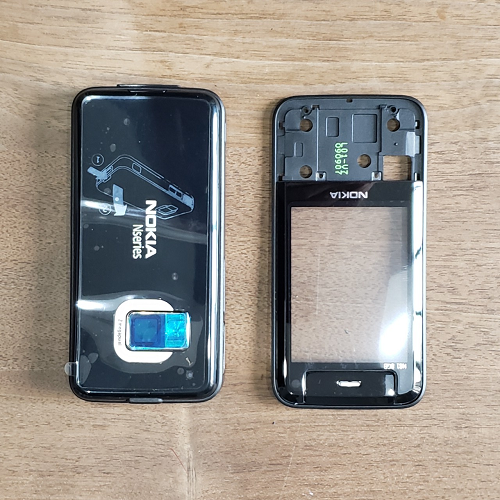 Vỏ Nokia N81 8G có sườn - không phím