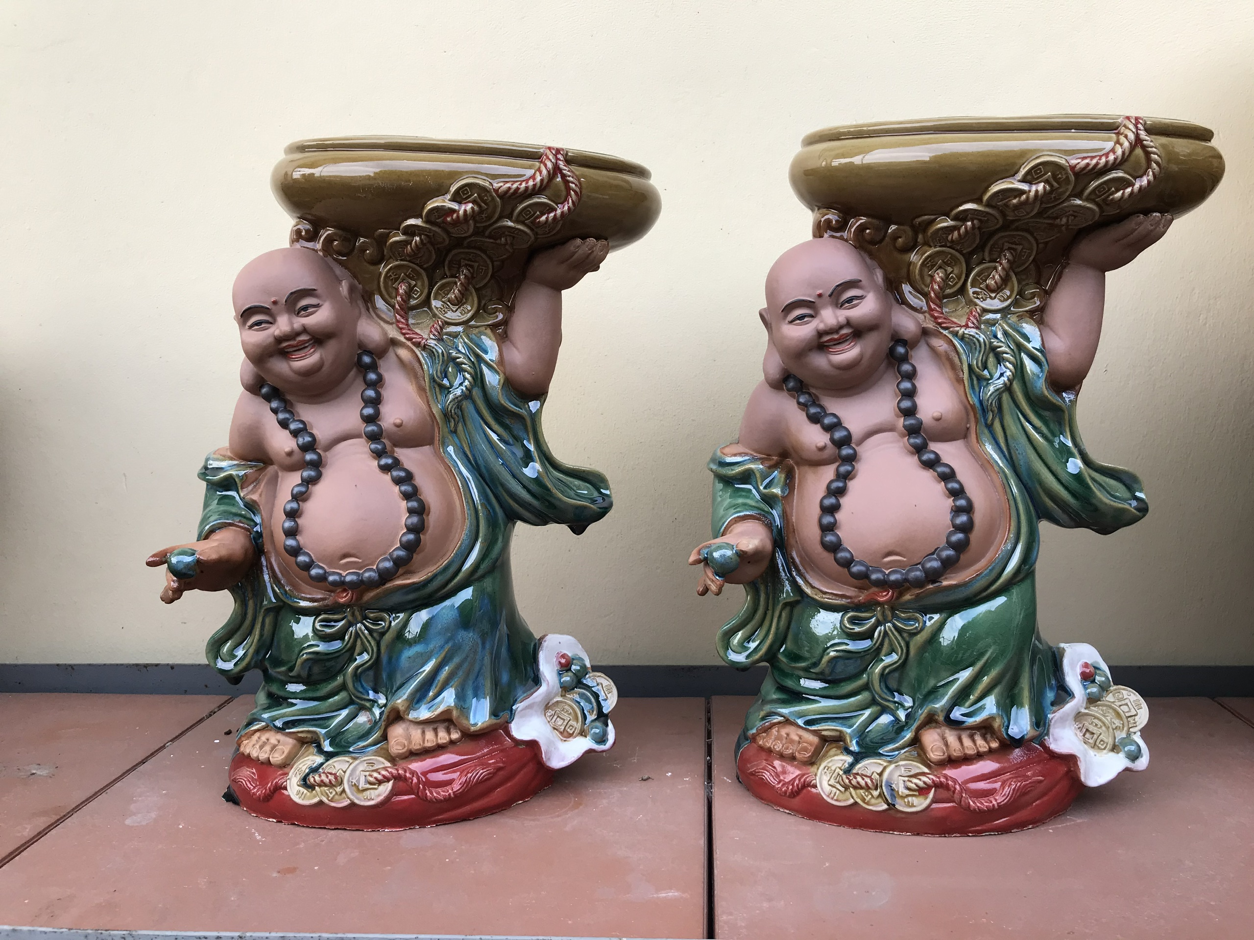 Chậu tương Di Lạc nâng ang