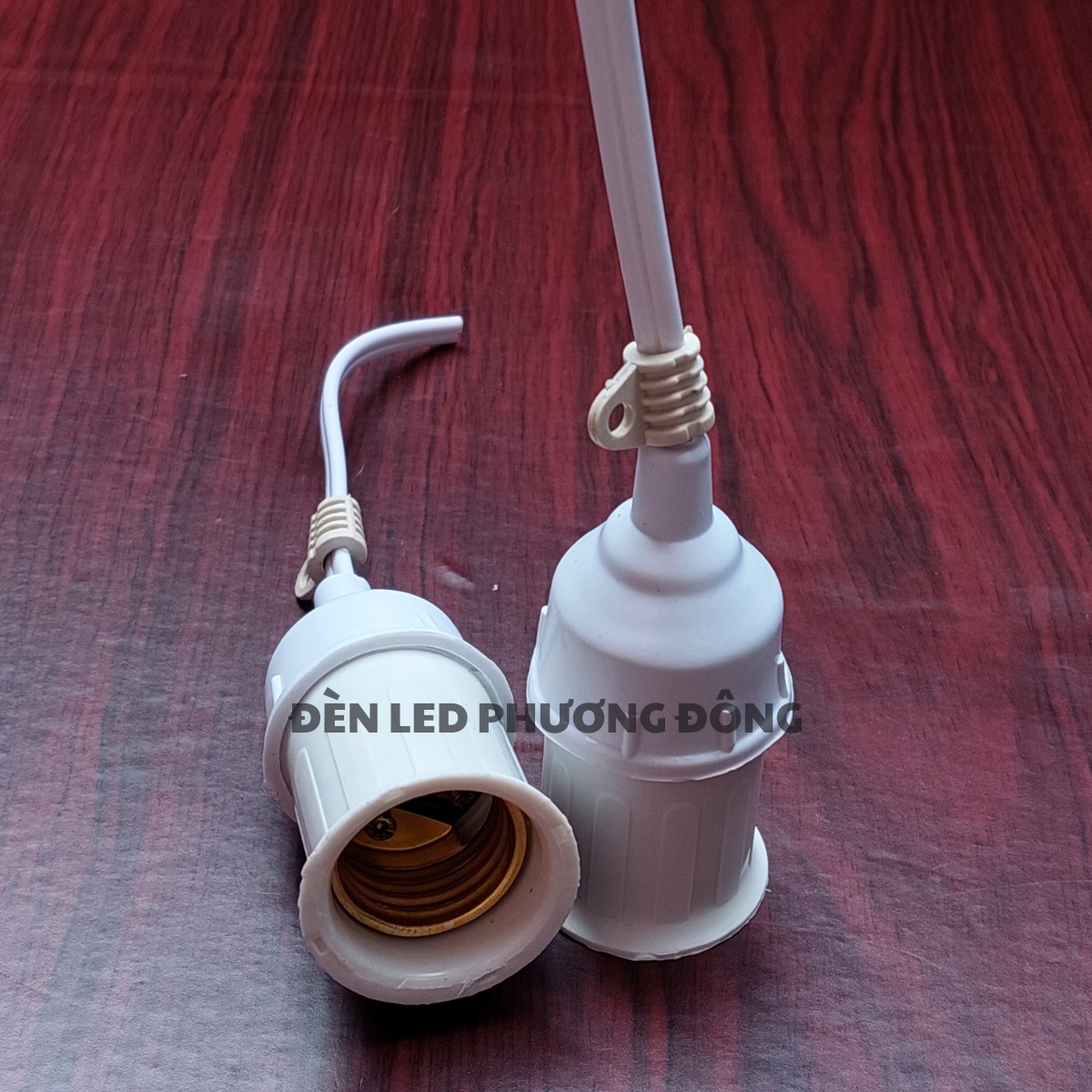 Đuôi Đèn Kín Nước E27 Cao Cấp Màu Trắng và Đen [ Có móc treo ]