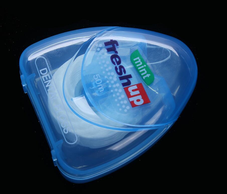Cuộn chỉ xỉa răng Fresh up 50m